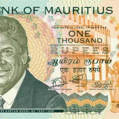 Banknot 1000 rupii z Mauritiusa, przedstawiający Sir Charles Gaëtan Duval. Jaka waluta na Mauritiusie? Rupia.