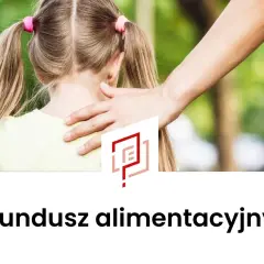 Dziecko z ręką na ramieniu. Dowiedz się, jakie zaświadczenie od komornika jest potrzebne do funduszu alimentacyjnego.