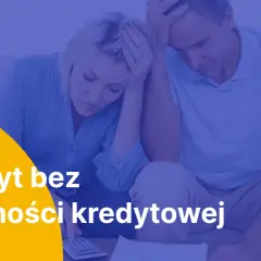 Para zmartwiona, liczy pieniądze. Szukasz odpowiedzi, gdzie dostanę pożyczkę bez zdolności kredytowej?