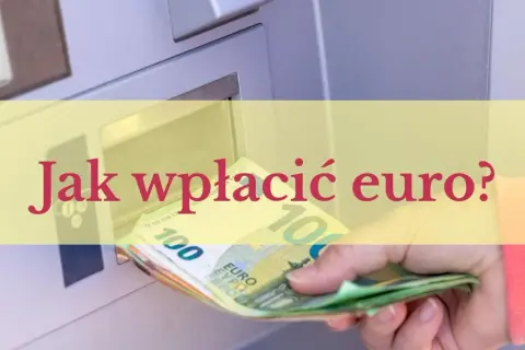 Ręka wkłada banknoty euro do wpłatomatu. Dowiedz się, jak wpłacić euro na konto walutowe mBank.