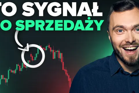 Uśmiechnięty mężczyzna na tle wykresu świecowego. Napis "TO SYGNAŁ DO SPRZEDAŻY" sugeruje, kiedy wycofać się z funduszu inwestycyjnego.