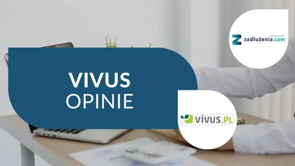Vivus opinie: czy można spłacić część pożyczki? Na biurku laptop, kalkulator i dokumenty.